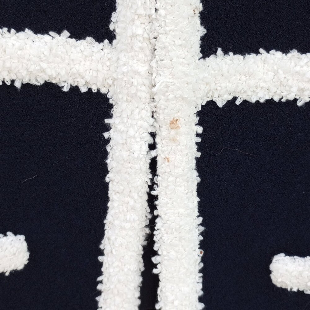 Chanel navy blue collarless jacket rare! - Picture 7 of 10
